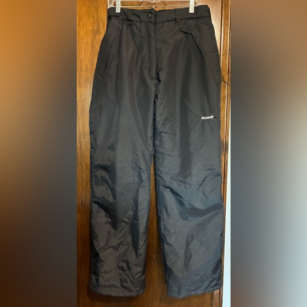 Ski Gear Women's Black Ski pants or snowboarding size large